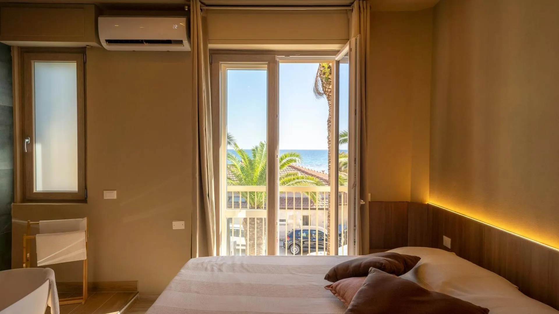 Hotel Lampada Di Aladino Follonica 3*,  Włochy